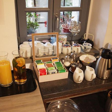 Boutique Hotel Dvor Dobrovo Extérieur photo