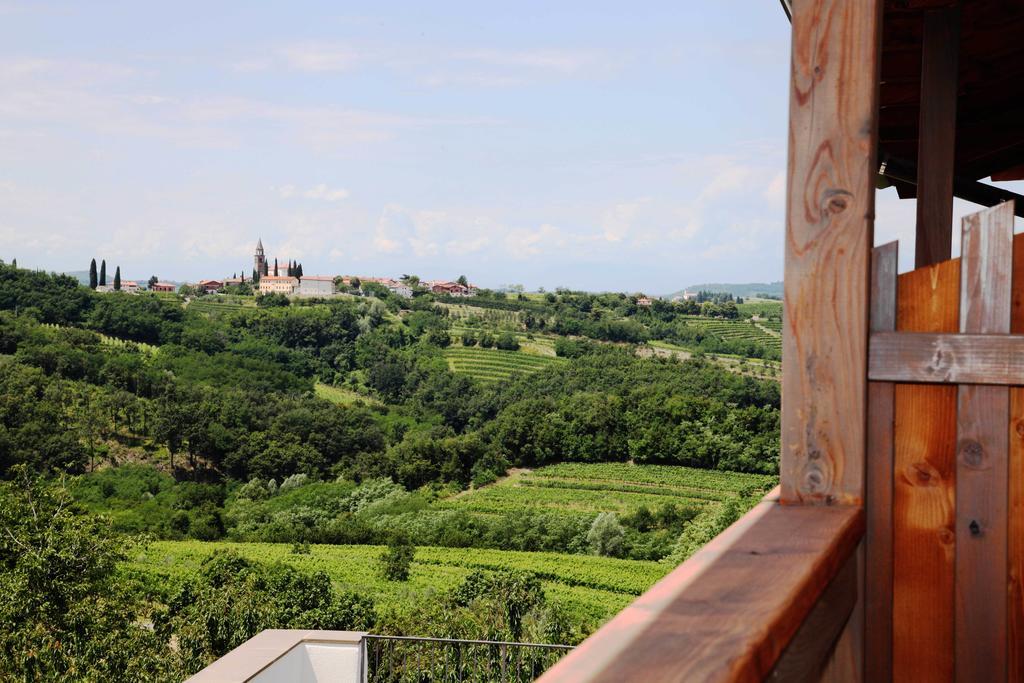 Boutique Hotel Dvor Dobrovo Chambre photo