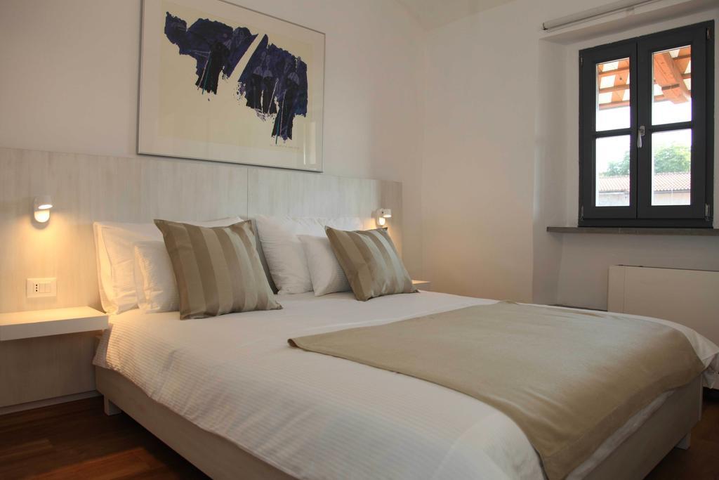 Boutique Hotel Dvor Dobrovo Chambre photo